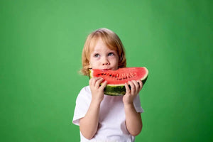 Easy Travel Snacks for Stress-Free Family Trips - Tiny Noms