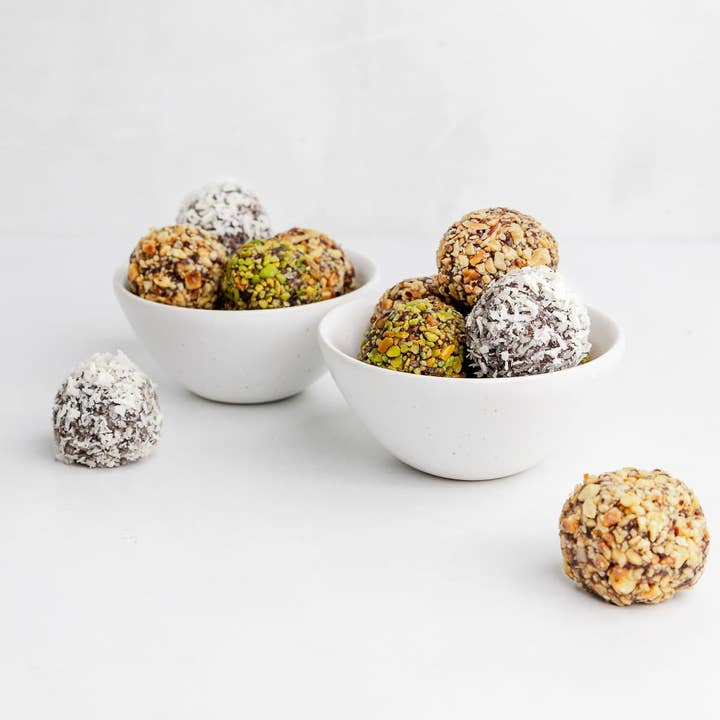 Organic Energy Bites - Tiny Noms